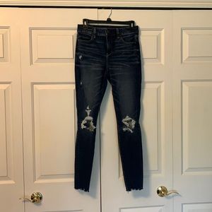 American Eagle size 4 dark blue jeans